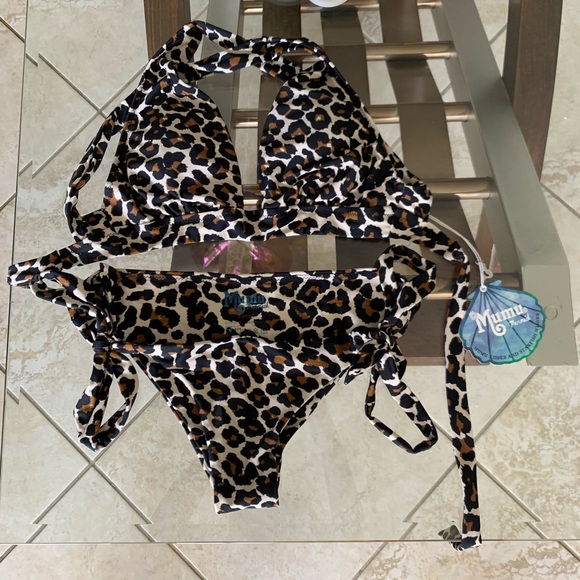 Show me your Mumu NWT cheetah swim set - Picture 4 of 5